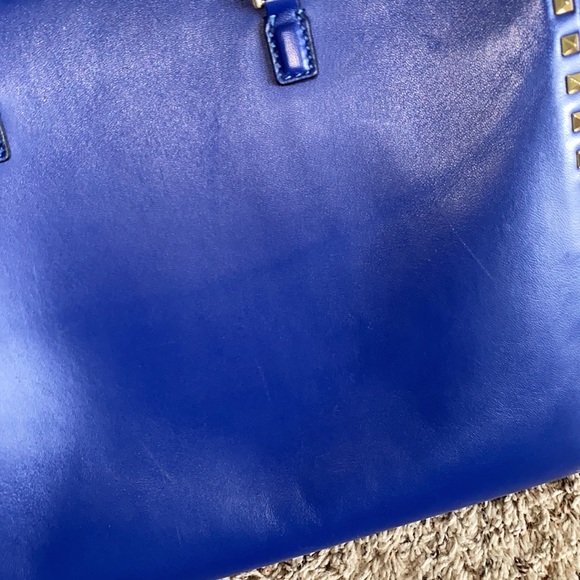 RARE Valentino Rockstud tote in cobalt blue - Picture 6 of 13